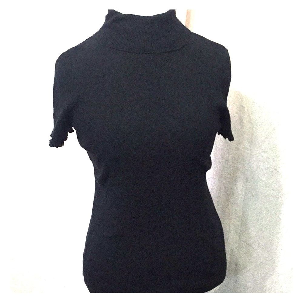 Oscar De La Renta sweater